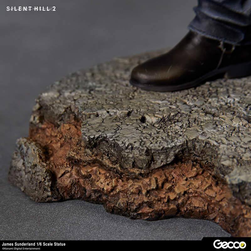 SILENT HILL 2/ James Sunderland 1/6 Scale Statue